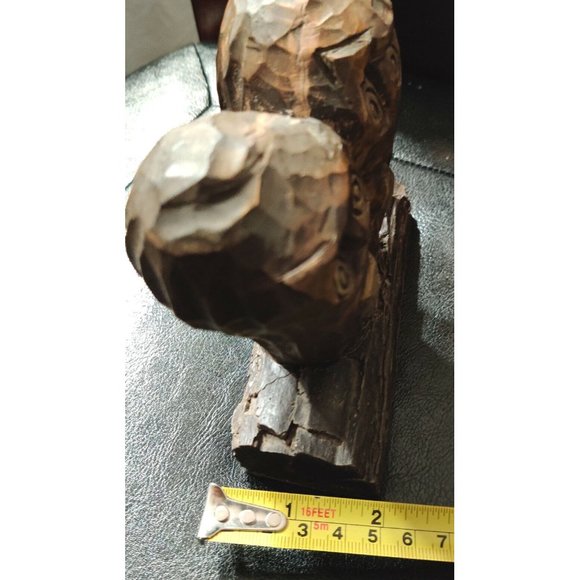 Vtg Rustic Couple of Art Owls On A Log By Yincent Hand Painted Plaster Metallic - Picture 9 of 9